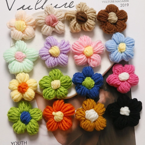 Handmade Crochet Woolen Yarn Puff Flower Charms For DIY Earrings Hairpins Hats Accessories Multi Color Cute Floral Decoration