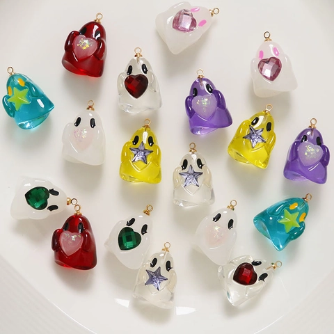 Cute Resin Cartoon Ghost Charms With Heart Star Stones Halloween DIY Pendants For Jewelry Making Bracelet Necklace Keychains