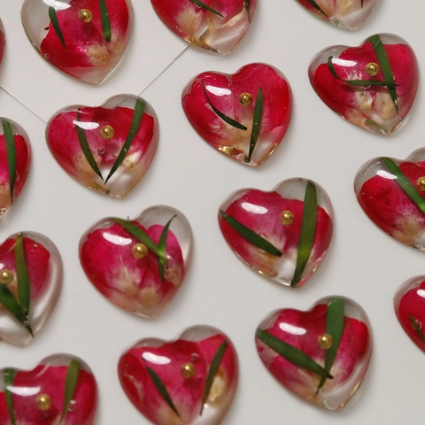 Romantic Heart Shaped Resin Stud Earrings With Real Red Dried Rose Flowers Forest Style Botanical Jewelry For Women