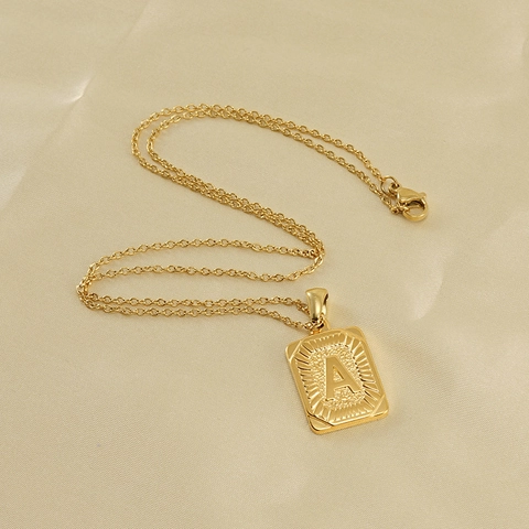Collar con Colgante de Letra Inicial de Acero Inoxidable Chapado en Oro 18K Rectángulo Textura de Rayos de Sol Joyería Unisex