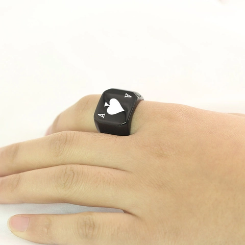 Anillo de Acero Inoxidable para Hombre Póker As de Espadas Anillo de Sello Cuadrado Grabado Láser Minimalista Punk Rock Hip Hop Joyería