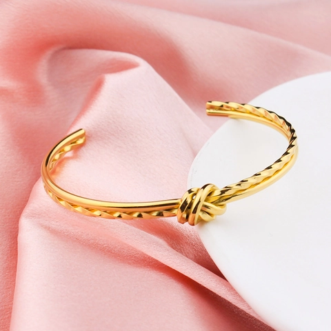 Brazalete Abierto Vintage de Acero Inoxidable Chapado en Oro 18K con Nudo y Cable Retorcido Joyería de Moda Minimalista