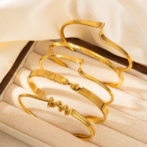 Brazalete Abierto Minimalista de Acero Inoxidable Ondas Retorcidas para Mujer Chapado Oro Plata Nudo Irregular Joyería de Moda Regalo
