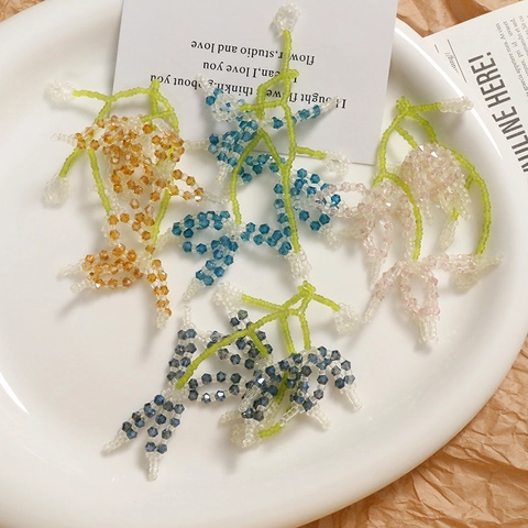 Handgefertigte Gewebte Kristall Glas Blume Cluster Charms Maiglöckchen Anhänger Für DIY Ohrring Schmuckherstellung Zubehör