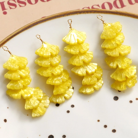 Handmade Acrylic Ginkgo Leaf Pendants Sweet Japanese Tassel Jewelry Making Material For Women Earrings Hair Accessories Hand Woven Yellow Charms