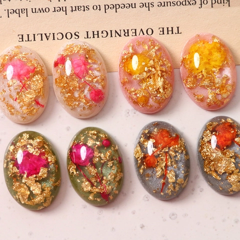 Cabochon Ovali in Resina Vintage Con Fiori Secchi e Foglia d'Oro per Creazione Gioielli Fai da Te Fermagli Orecchini Custodie Telefono