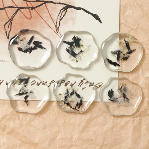 DIY Transparent Resin Irregular Dried Flower Patch Accessories For Jewelry Making Hair Clips Phone Case Decoration Handmade Craft Supply