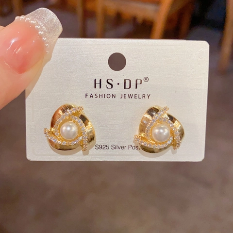 Boucles d'Oreilles Clous Spirale Triangle Chic Français Avec Perle Artificielle Et Strass Tige en Argent Sterling 925 Plaquée Or