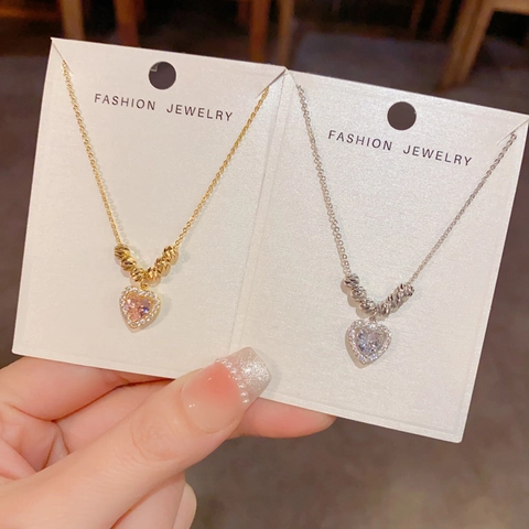 Collier Pendentif Cœur en Cuivre à la Mode avec Strass Perles Rondes Chaîne de Clavicule Bijoux Plaqué Or Argent pour Femme