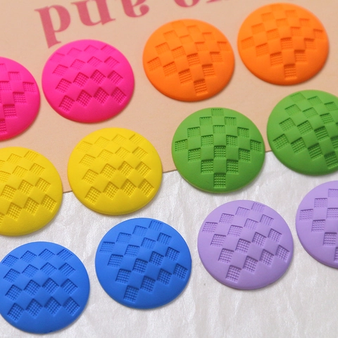 Matte Karierte Runde DIY Schmuck Charms Gummifarbe Harz Patches Für Ohrringe Haarspangen Handyhülle Bastelbedarf