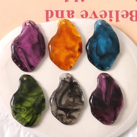 Retro Tusche Harz Anhänger Unregelmäßige Marmor Textur Charms Mit Loch Für DIY Ohrringe Haarschmuck Handyhülle Material