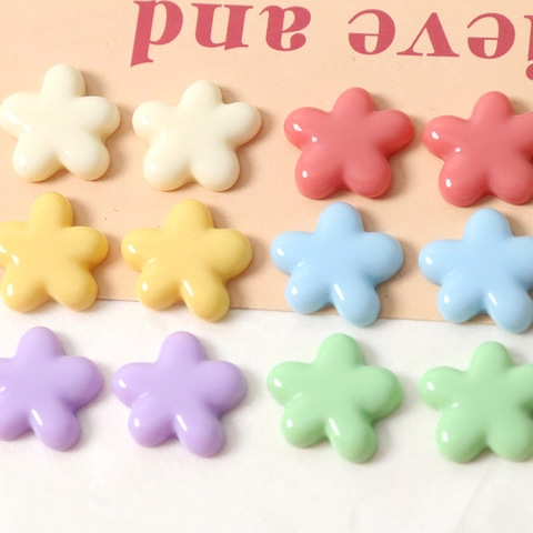 Süße Harz Blumen Flatback Zubehör Glänzend Cremig Fünf Blatt Blumen Charms Für DIY Schmuck Haarklammer Handyhülle Dekor