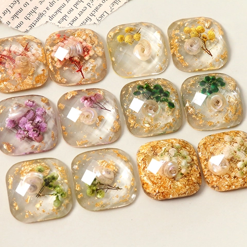 DIY Resin Flatback Patch With Real Dried Flowers And Gold Foil Geometric Faceted Cabochon For Jewelry Making DIY Crafts