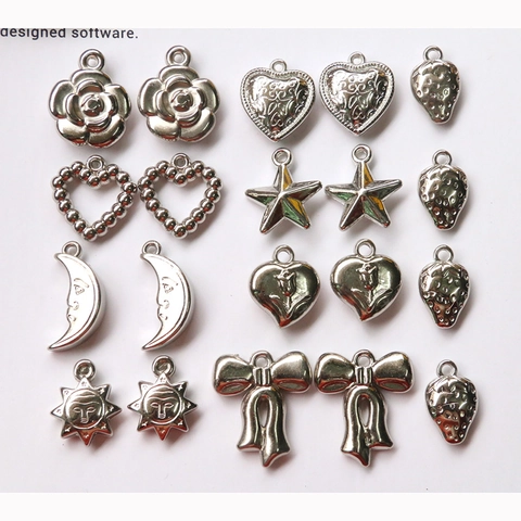 Retro 3D Silver Plastic Resin Pendants Heart Star Moon Sun Strawberry Bow Charms DIY Jewelry Making Accessories For Earrings Hairpins Phone Case Material