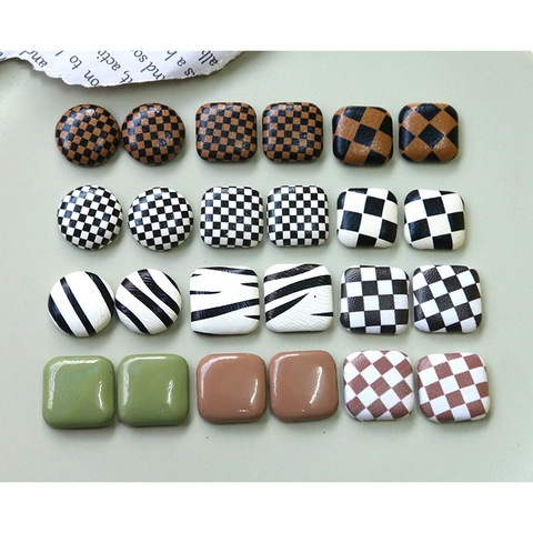 Ciondoli DIY Geometrici in Metallo Ecopelle con Scacchiera e Stampa Muccata per Orecchini Decorazione Cover Telefono Accessori Donna Gioielli