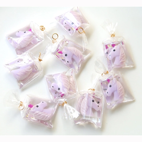 Colgante de Resina de Unicornio Dulce Diseño Único de Bolsa de Líquido Accesorio de Joyería DIY para Pendientes Clip de Pelo