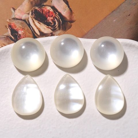 Cabochon in Resina Perla Artificialta Minimalista per Creazione Gioielli DIY Imitazione Conchiglia Effetto Occhio Gatto Tondo Goccia