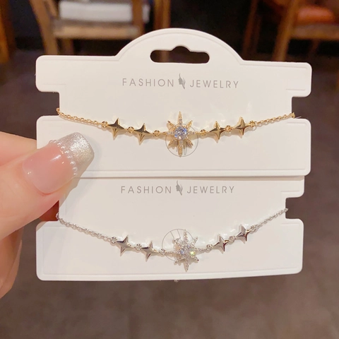 Pulsera de Estrella de Cobre Chapado en Oro con Zirconia para Mujer Lujo Ligero Estrella del Norte Cadena Ajustable Joyería