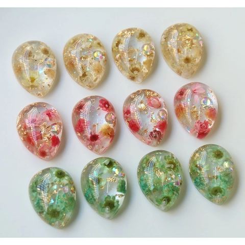 Handmade Teardrop Resin Findings With Preserved Dried Flower Gold Foil Transparent Teardrop Pendants Rhinestone Daisy Craft Supplies