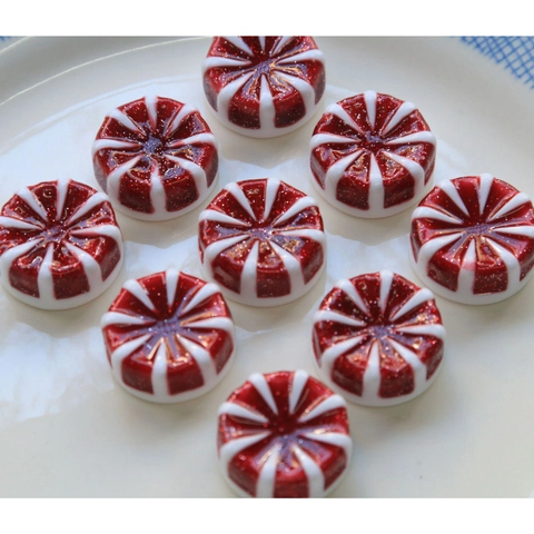 Charms de Resina con Rayas Rojas y Blancas Forma de Caramelo de Menta con Purpurina para Joyería DIY Decoración de Navidad
