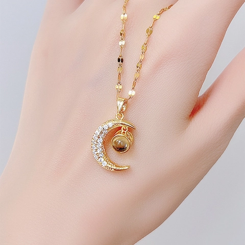One Hundred Languages I Love You Projection Necklace Titanium Steel Copper Rhinestone Moon Heart Swan Pendant Necklace For Women Jewelry