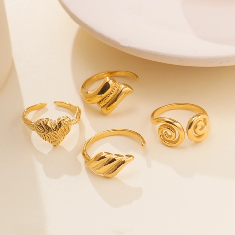 Minimalistischer 18K Vergoldeter Edelstahl Offener Ring Für Damen Vintage Geometrischer Herz Flügel Spiral Verstellbarer Ring