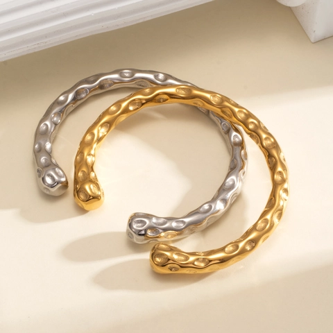 Minimalistisches Armband Aus 18K Vergoldetem Edelstahl Gehämmerte Manschette Damen Vintage Geometrischer Armreif Schmuck