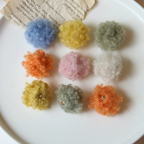 Colorati Ciondoli Pompon in Morbido Filato per Creazione Gioielli Fai da Te Orecchini Pallina Soffice Fatta a Mano Accessori Decorativi per Donna
