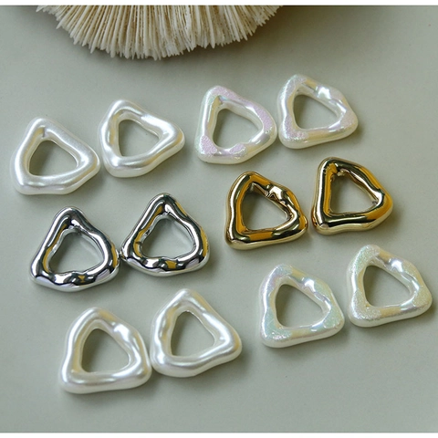 Vintage Irisierende Künstliche Perle Gold Silber Acryl Hohl Dreieck Geometrische Charms Für DIY Ohrringe Halskette Schmuckherstellung