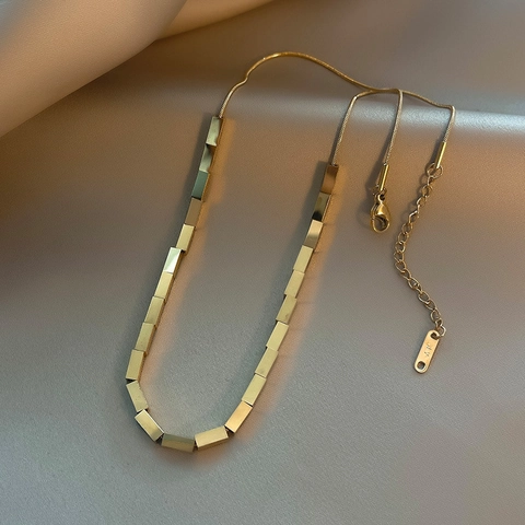 Collar Geométrico Minimalista de Acero Inoxidable Pulido Espejo para Mujer Oro Plata Bañado en Oro 18K Bloque Rectangular Cuenta Redonda Cadena de Serpiente Joyería