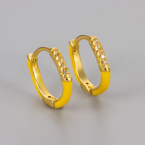 Orecchini a Cerchio Huggie in Smalto Colorato Rame Placcato Oro Strass Smaltati Geometrici Rotondi per Donna