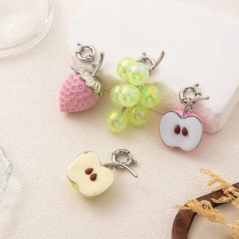 Stainless Steel Fruit Pendant Necklace For Women Glass Strawberry Grape Apple Charm Electroplated Pastoral Jewelry