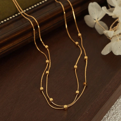 Collier Double Couche Minimaliste en Acier Inoxydable Chaîne Serpent Perle Cube Plaqué Or Collier Ras du Cou Bijoux Femme