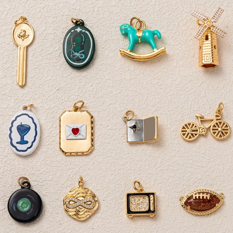 Gold Plated Copper Stainless Steel Pendant Necklace For Women Vintage Enamel Bicycle Horse Windmill Key Heart Jewelry