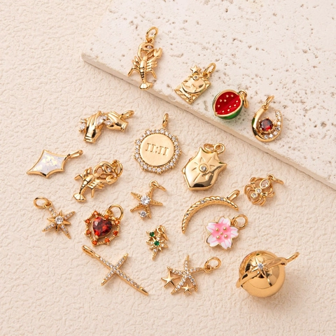 Vintage Copper Gold Plated DIY Pendant Necklace With Sun Moon Star Motif Rhinestone Enamel Angel Number Jewelry Accessory