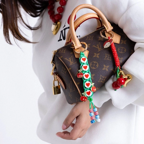 Handgewebter Taschenanhänger Schlüsselanhänger 18K Vergoldet Kupfer Herz Kirsche Frosch Perlen Anhänger DIY Taschenzubehör Damen Schmuck
