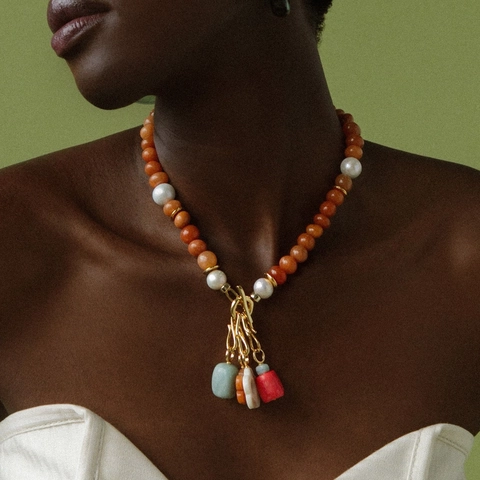 Bohemian Gold Plated Copper Heart Pendant Necklace For Women Vintage Flower Chili Rhinestone Artificial Pearl Charms Jewelry