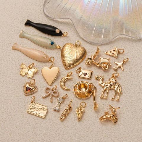 Moda Cobre Chapado En Oro 14K Colgante Collar Para Mujeres Joyería DIY Corazón Pez Avión Camello Animal Charms Con Strass Perla Artificial