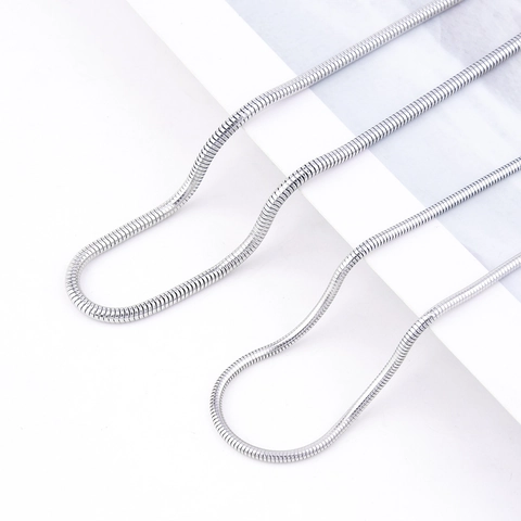Stainless Steel Snake Chain Necklace Minimalist Round Snake Bone Chain Gold Silver Black Rose Gold Fashion Jewelry Gift