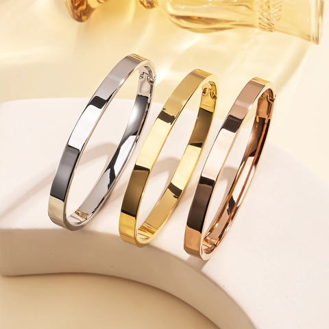 Minimalist Stainless Steel Bangle For Women Mirror Polished Gold Plated Hinged Oval Cuff Bracelet Elegant Fashion Jewelry Gift