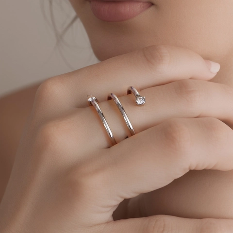 Minimalist Stainless Steel Spiral Coil Ring For Women Gold Silver Plated Rhinestone Simple Winding Finger Ring Jewelry Accessory