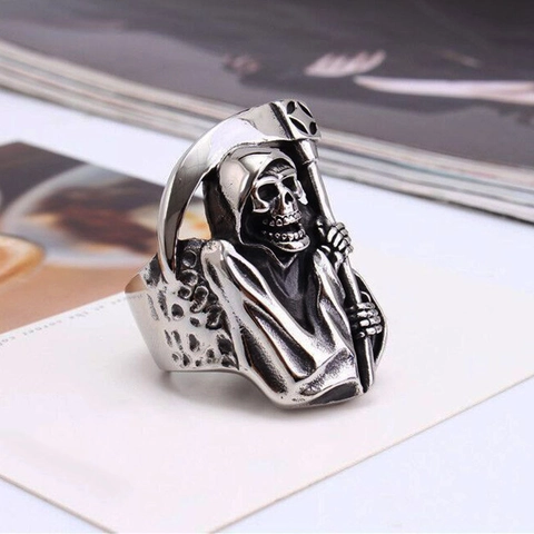 Anillo de Acero Inoxidable Gothic Punk para Hombre Guadaña de la Muerte Calavera Acabado Antiguo Joyería para Halloween y Fiesta