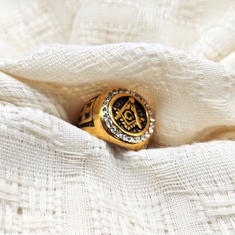 Vintage Masonic Stainless Steel Ring With Rhinestone Gold Plated Religious Cross Symbol Fraternal Jewelry For Men
