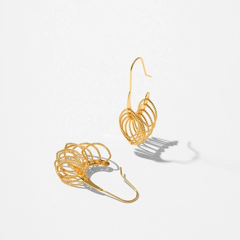 Elegante 18K Vergoldete Kupfer Herz Tropfen Ohrringe Für Damen Hohl Romantisch Lang Ohrhaken Dangle Ohrringe Mode Schmuck Geschenk