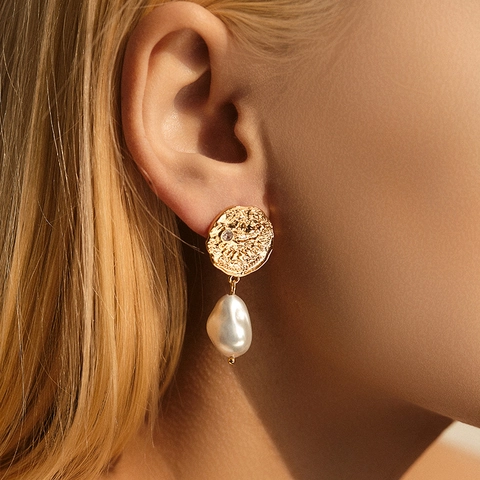 French Vintage Baroque Artificial Pearl Earrings 18K Gold Plated Brass Heart Bow Knot Drop Earrings Elegant Rhinestone Fashion Jewelry For Women