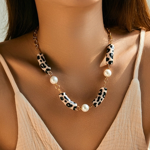 Collier Ras du Cou Vintage en Cuivre Grosse Chaîne Avec Perles en Résine Léopard et Acrylique Marbre pour Femme