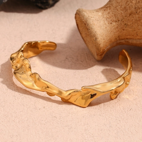 Fashion Stainless Steel 18K Gold Plated Open Bangle Irregular Hammered Texture Wave Cuff Bracelet For Women Jewelry Gift