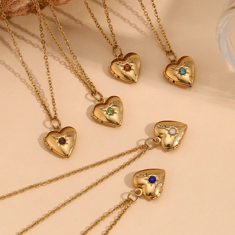 Heart Locket Necklace 18K Gold Plated Stainless Steel Birthstone Openable Starburst Pendant Vintage Jewelry For Women