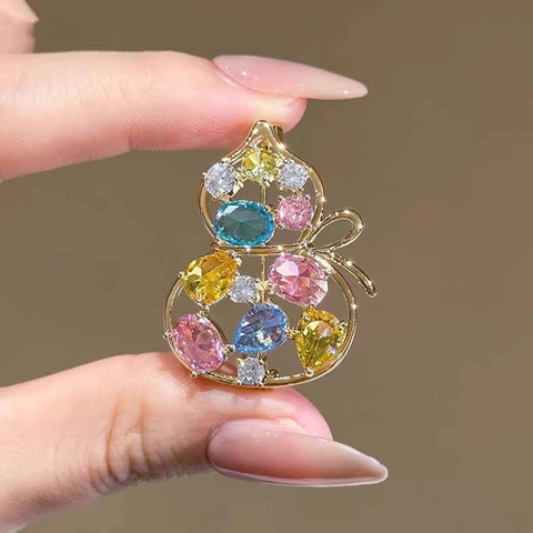 Spilla Cinese Vintage a Forma di Zucca in Lega Cava Con Intarsio di Strass Colorati Eleganti Accessori per Abiti da Donna