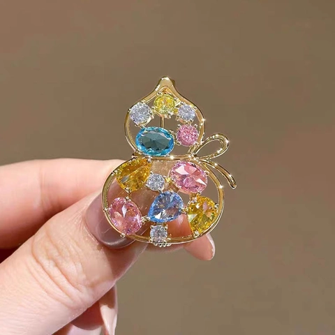 Spilla Cinese Vintage a Forma di Zucca in Lega Cava Con Intarsio di Strass Colorati Eleganti Accessori per Abiti da Donna